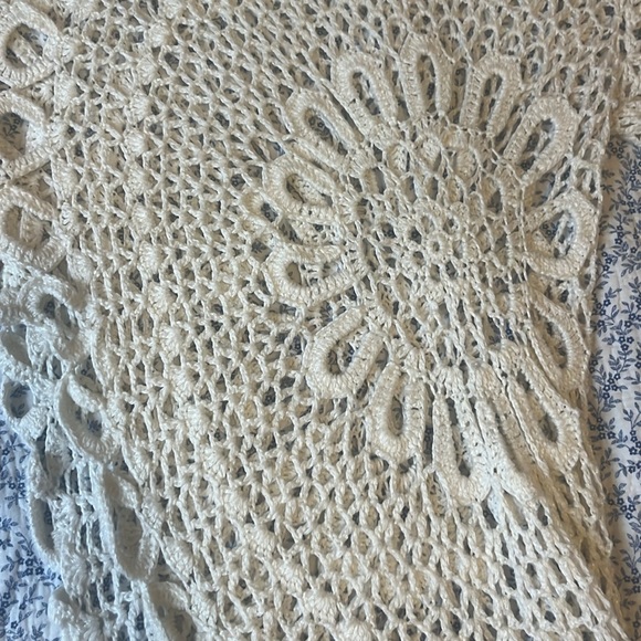 Asymmetrical Crochet Top - Picture 2 of 6
